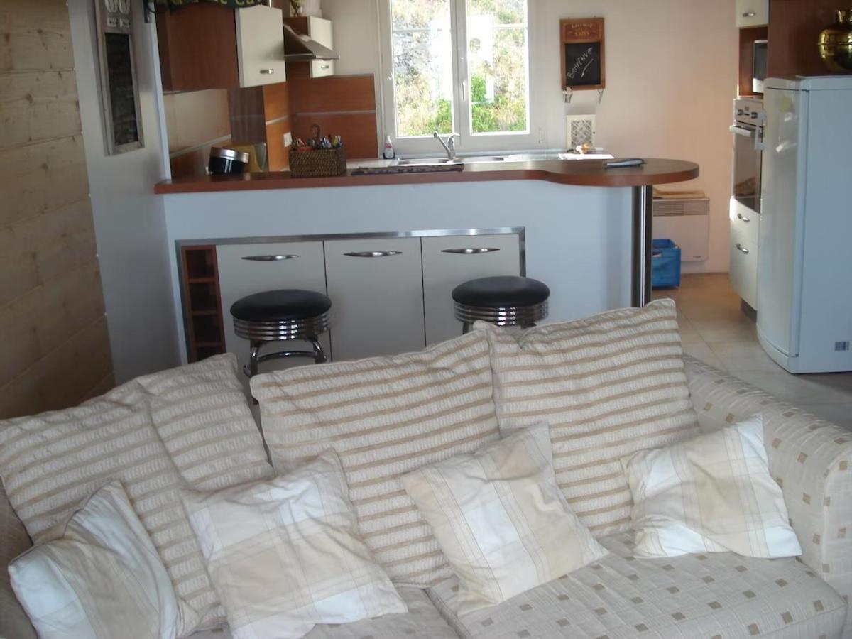 Les Pieds Dans L'eau Apartment